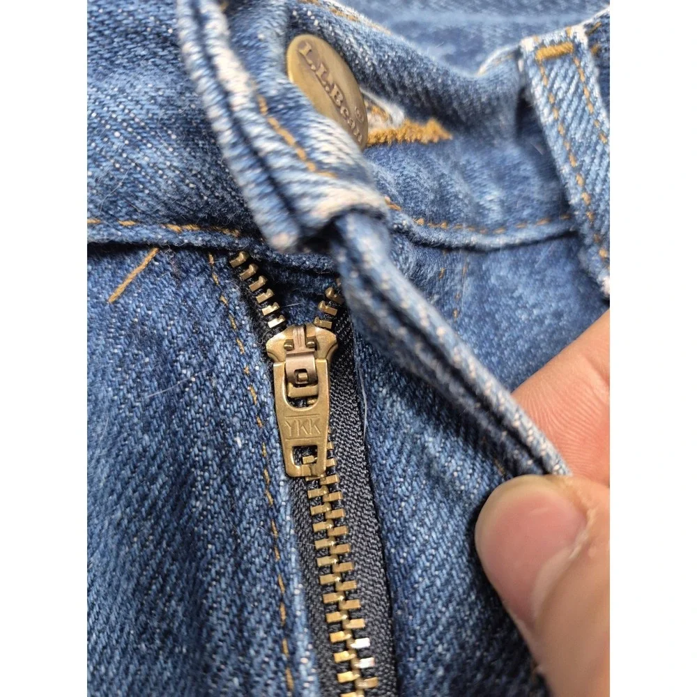 VTG L.L. Bean Jeans Mens 35x31 Blue Straight Leg Denim Regular Fit Made in USA